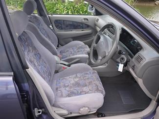 1999 Toyota Corolla - Thumbnail