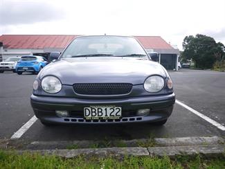 1999 Toyota Corolla - Thumbnail