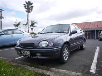 1999 Toyota Corolla - Thumbnail