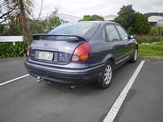 1999 Toyota Corolla - Thumbnail
