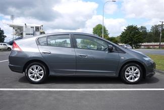 2011 Honda Insight - Thumbnail